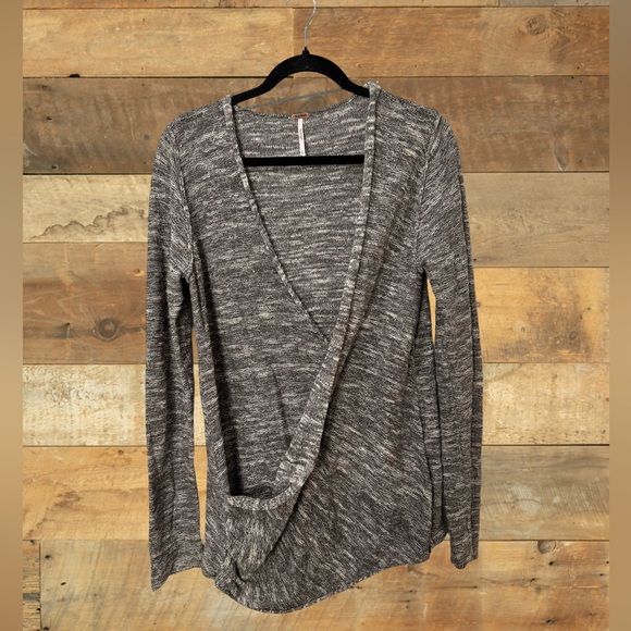Free People Women’s Sz Large Heather Gray Wrap V-Neck Sweater Linen Blend Knit - Picture 3 of 8